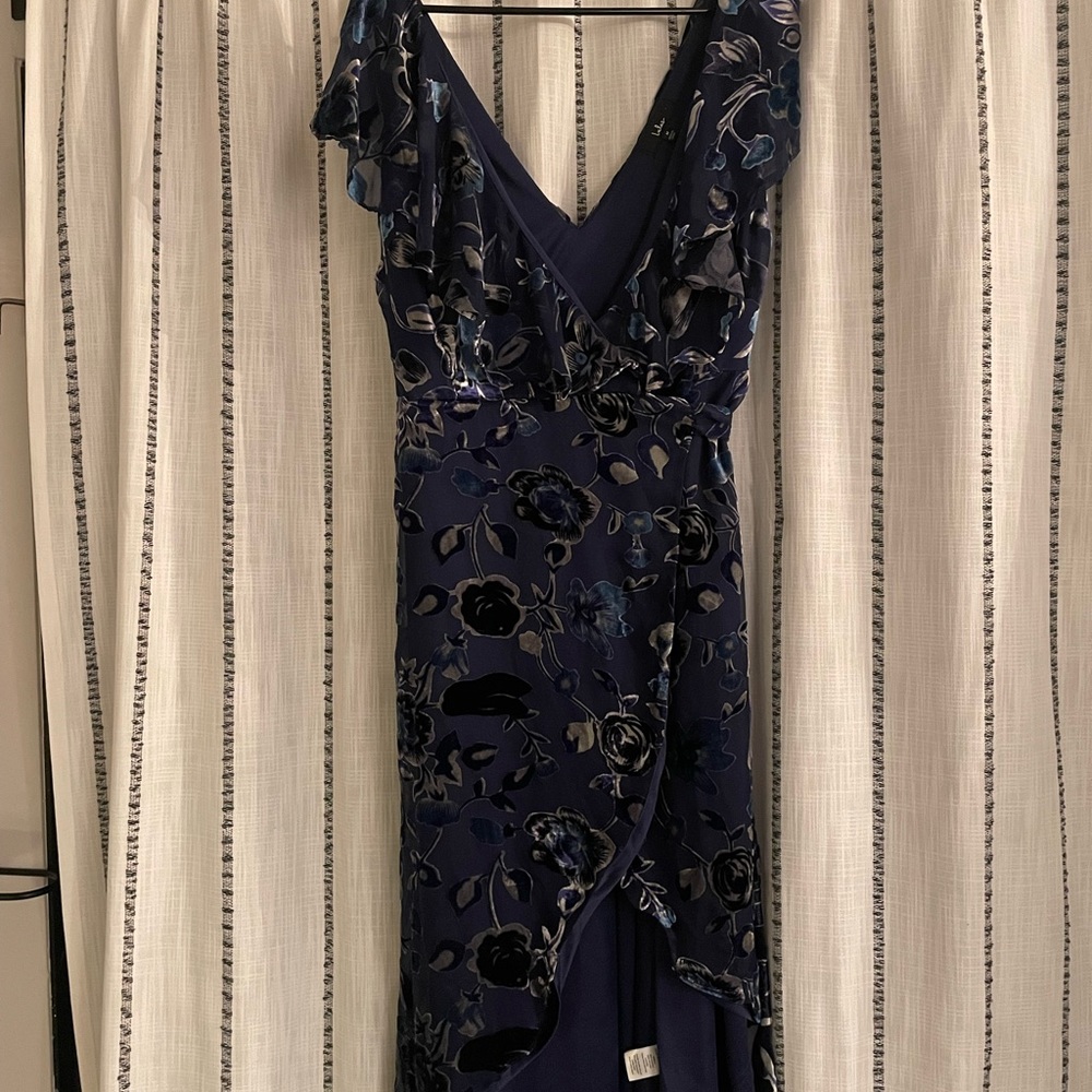 Floral Passions Navy Blue Floral Velvet Wrap Midi Dress, size M